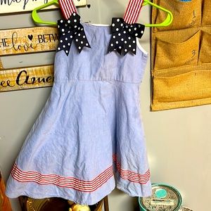 Very Cute kids Dress!! No stains or tears and holes.